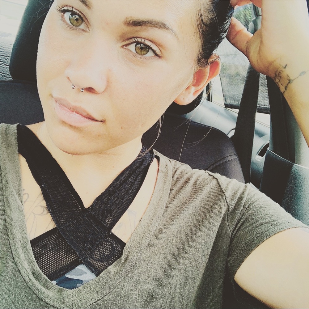 Meet your Posher, Tobey-justine